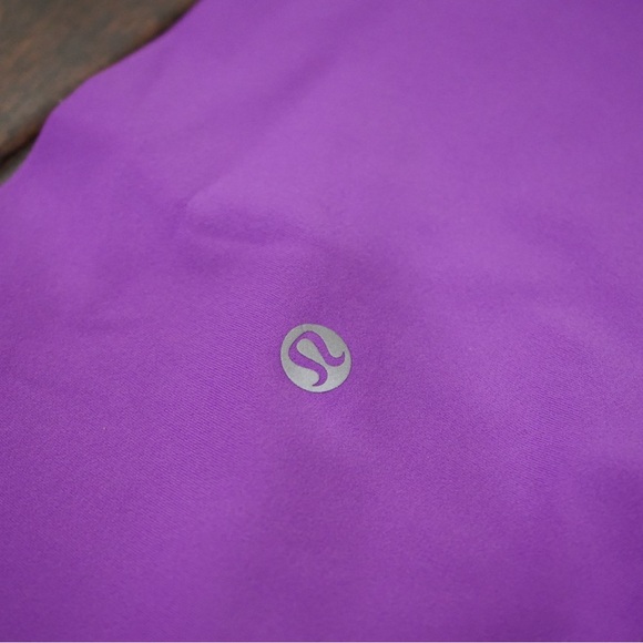 Lululemon Align 28” Purple Leggings, Size 8 - Picture 3 of 3